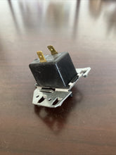 Load image into Gallery viewer, FRIGIDAIRE KENMORE DRYER BUZZER SWITCH - PART# 134087000 | NT354
