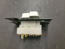 Load image into Gallery viewer, MAYTAG DRYER 2-BUTTON TEMPERATURE SWITCH - PART# 6 3086940 |KC516
