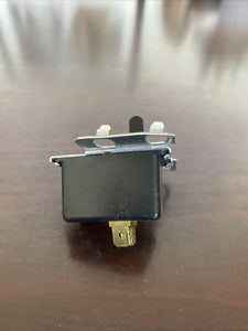 FRIGIDAIRE KENMORE DRYER BUZZER SWITCH - PART# 134087000 | NT354