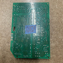 Load image into Gallery viewer, Whirlpool Refrigerator Control Board - Part # W10589837 Rev A |KM1524
