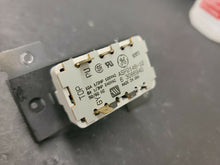 Load image into Gallery viewer, MAYTAG DRYER 2-BUTTON TEMPERATURE SWITCH - PART# 6 3086940 |KC516
