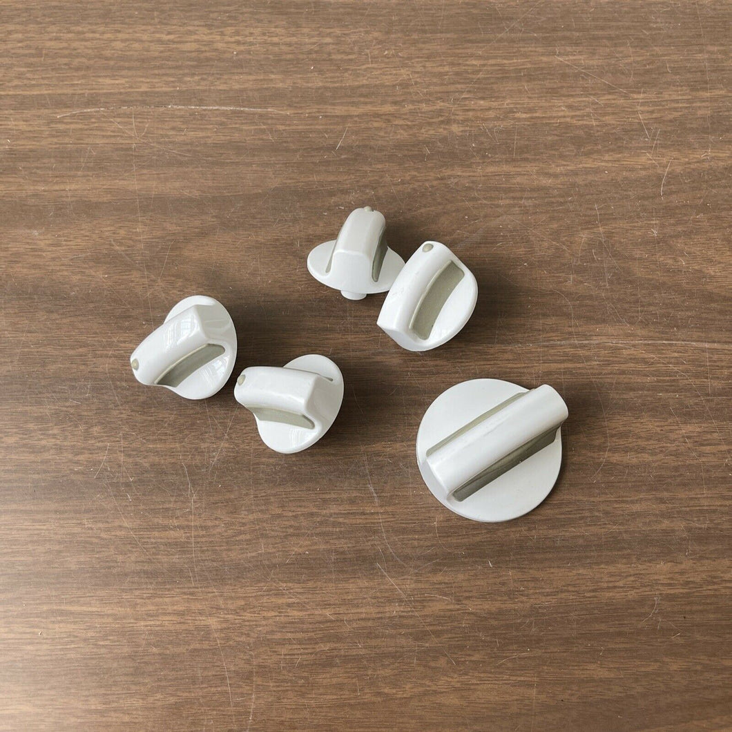 FSP white knobs 4, 8, 17, 17, 2 (5) | A 362