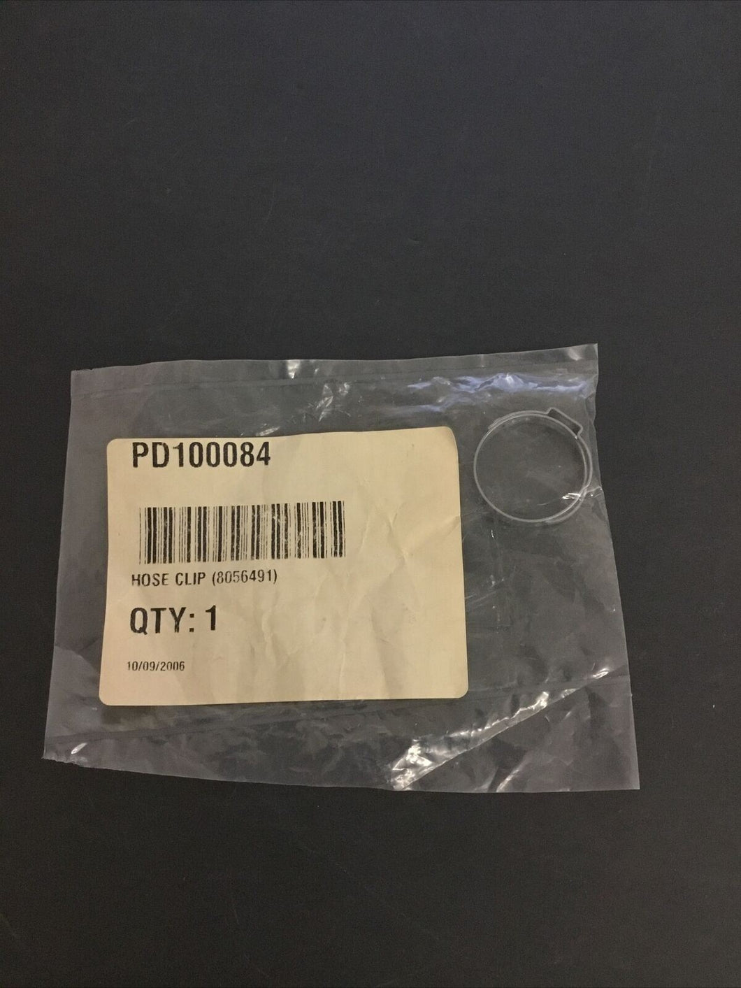 BRAND NEW OEM Viking PD100084 Hose Clip | NT53