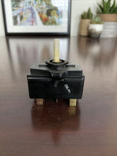 Load image into Gallery viewer, KENMORE WASHER SELECTOR SWITCH 591M-90DEK-036 | NT225
