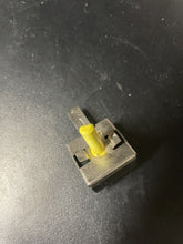 Load image into Gallery viewer, Whirlpool Kenmore KitchenAid Dryer Temperature Switch 3399639 WP3399639
