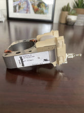 Load image into Gallery viewer, Thermador Wall Oven Replacement Part From Blower Assembly 9000172155 | NT226
