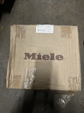 Load image into Gallery viewer, Brand New OEM Miele 8218240 Heater Plate | NT WH4
