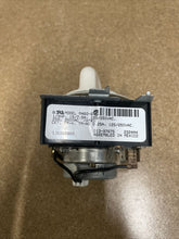 Load image into Gallery viewer, Genuine OEM Frigidaire Dryer Timer 131850900 |KM1218
