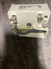 Load image into Gallery viewer, Whirlpool Range Surface Element Control Switch 7403P373-60 WP7403P238-60 | ZG
