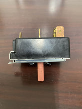 Load image into Gallery viewer, GE DRYER ROTARY TEMPERATURE SWITCH 212D1261P003 ASR4373-130T | NT222
