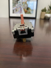 Load image into Gallery viewer, GE DRYER ROTARY TEMPERATURE SWITCH 212D1261P003 ASR4373-130T | NT222
